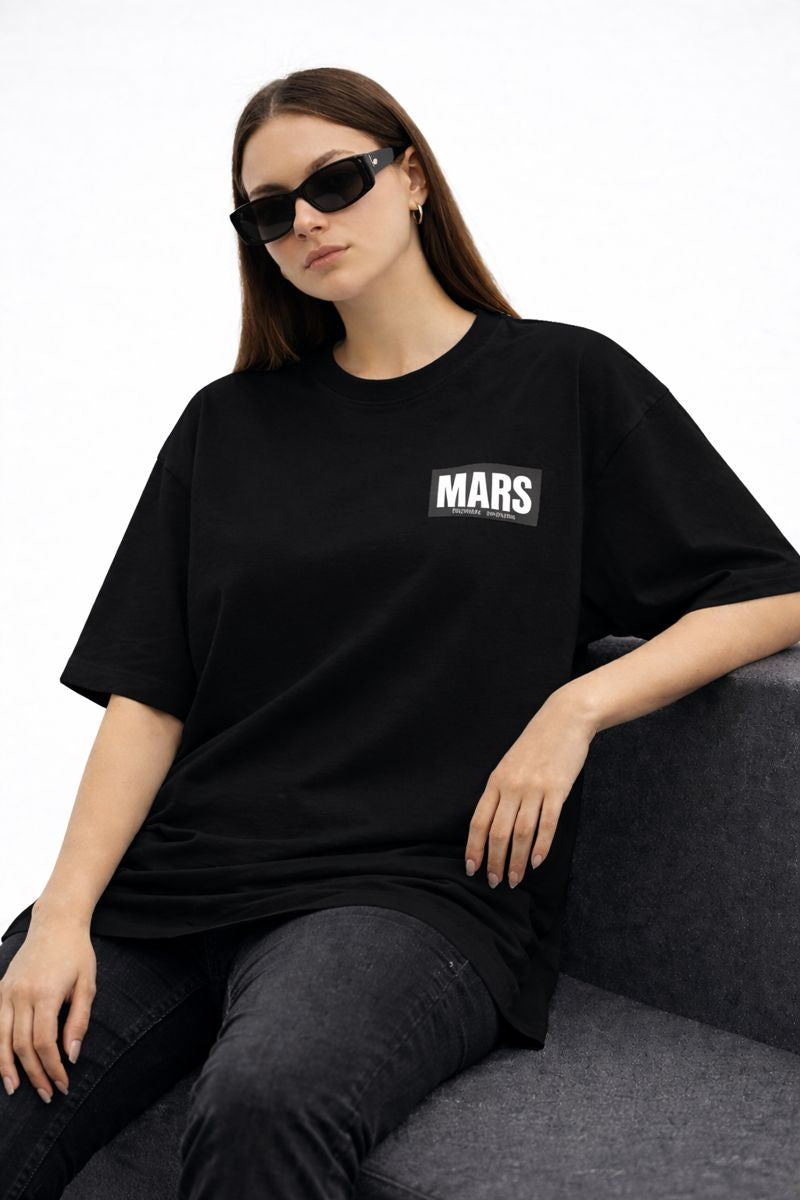 MAINTAINING MARS - OVERSIZED TSHIRT