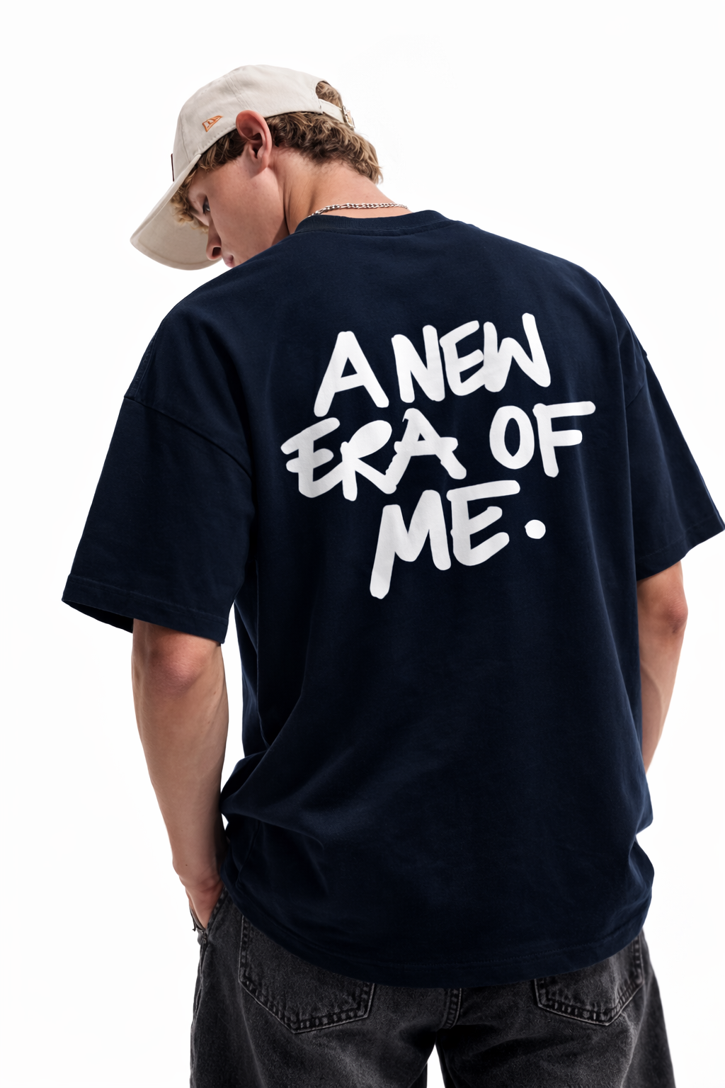 NEW ERA - OVERSIZED TSHIRT