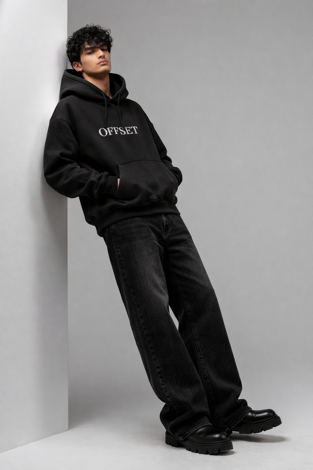 OFFSET - OVERSIZED HOODIE