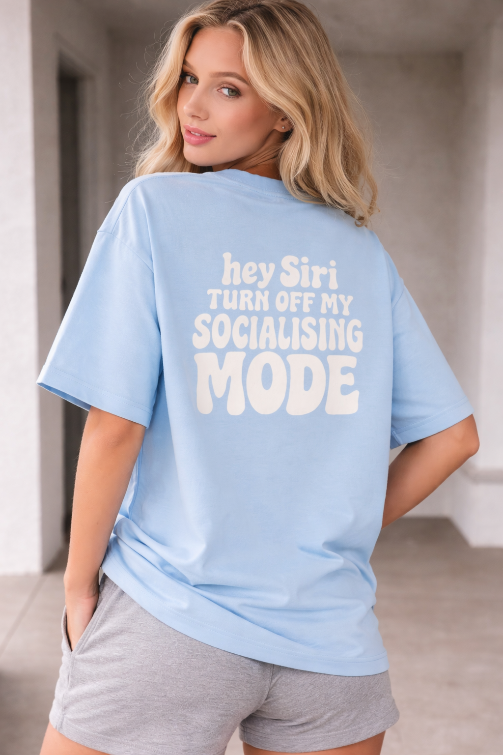 SIRI WOMEN'S OVERSIZED TEE