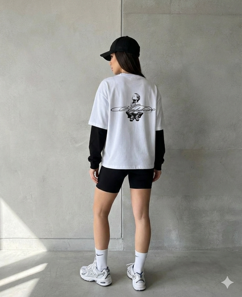 AMBITIOUS - FAKE SELEEVES OVERSIZED TSHIRT