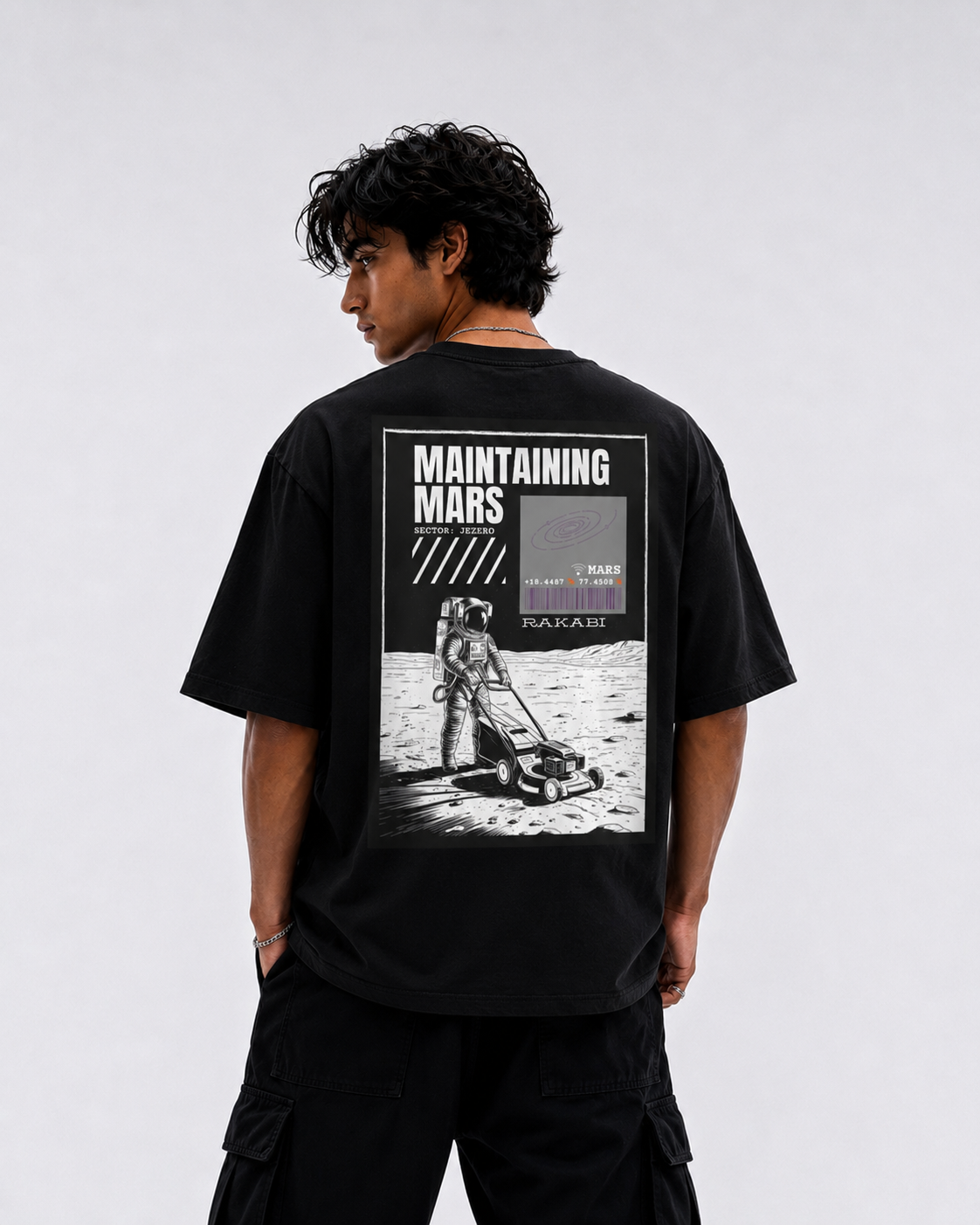 Maintaining Mars - Black Oversized T-shirt