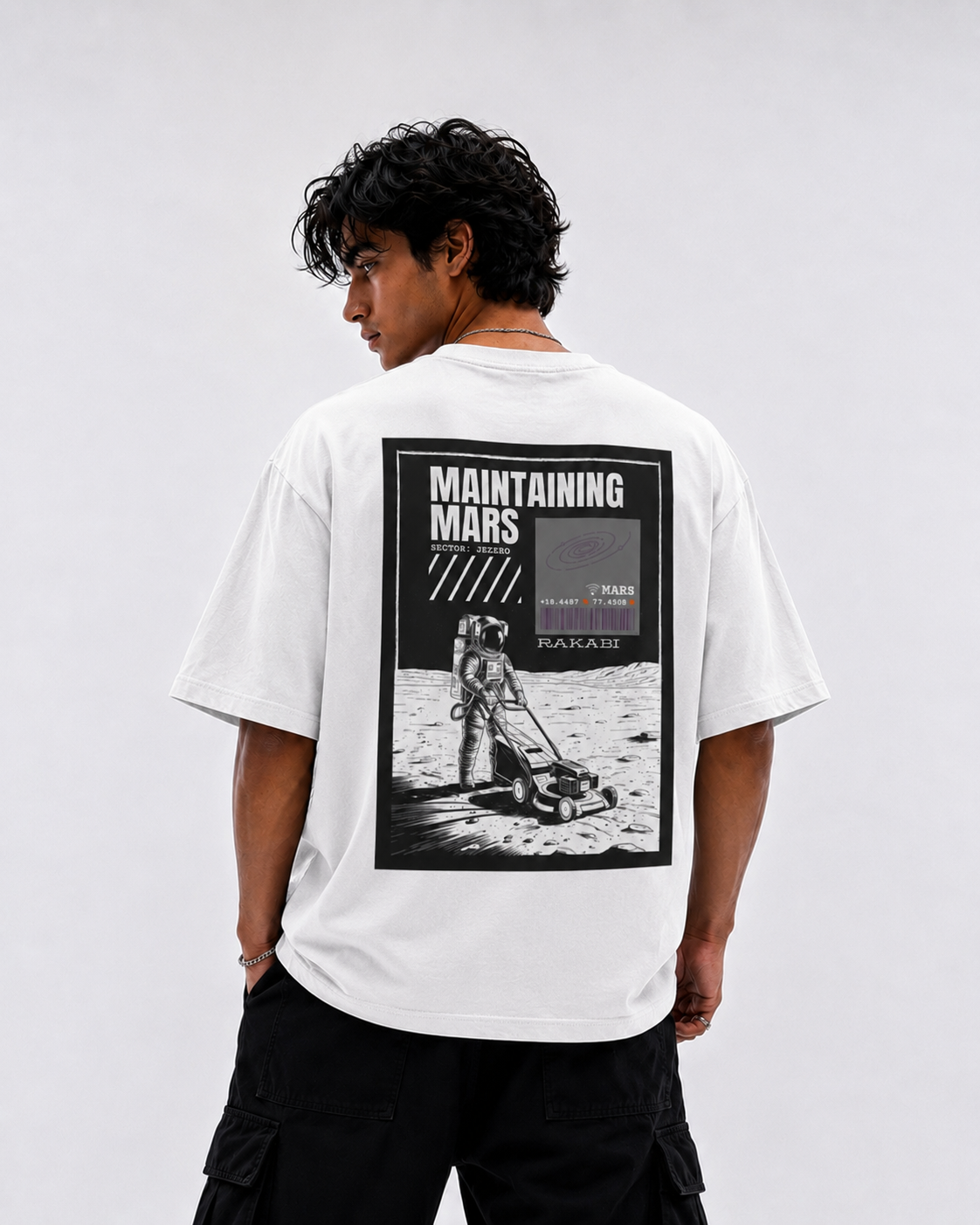 Maintaining Mars - White oversized T-shirt